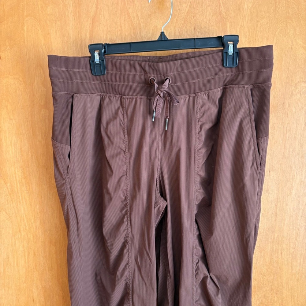 Lululemon Beyond the Studio Jogger Women 12 Brown Ribbed High Rise Pant LW5ENMS - Picture 2 of 9